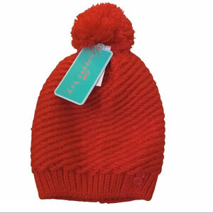 NWT Copper Key Red Chunky Knit Pompom Beanie